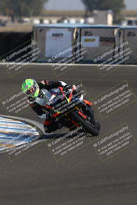 media/Nov-01-2025-TrackDaz (Sat) [[2b4d5192bc]]/A Group/2pm (Turn 6)/